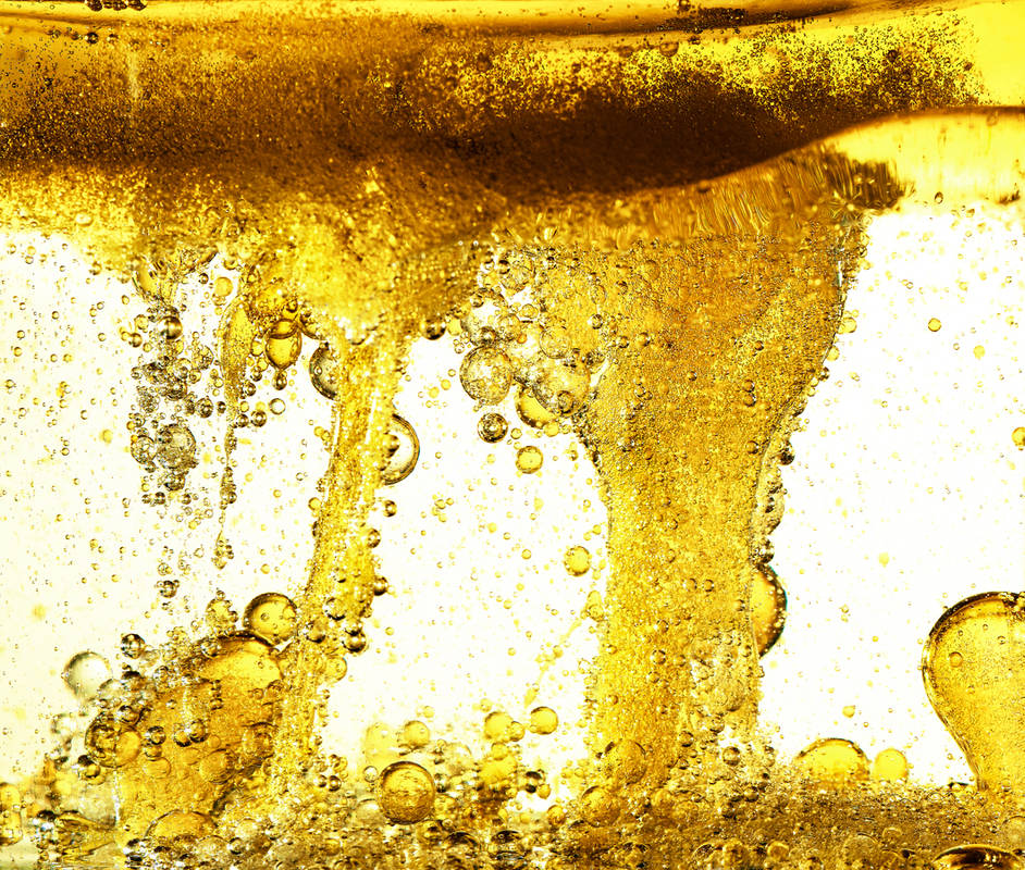 25_Goldbubbles_Schaum