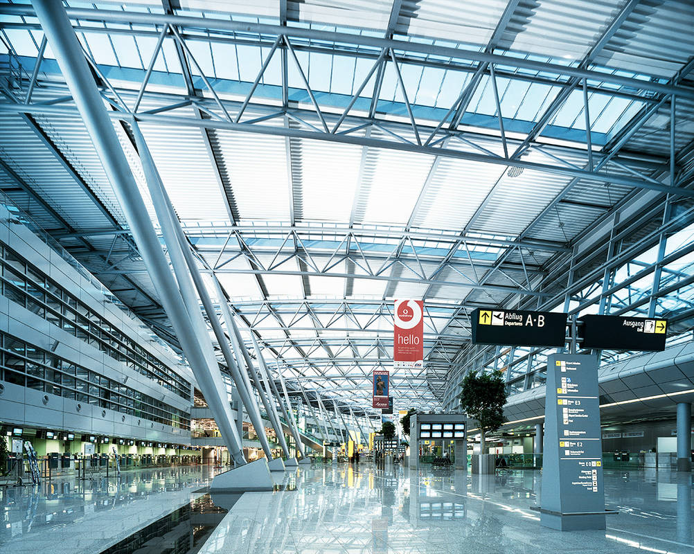 Flughafen_Duesseldorf_Halle